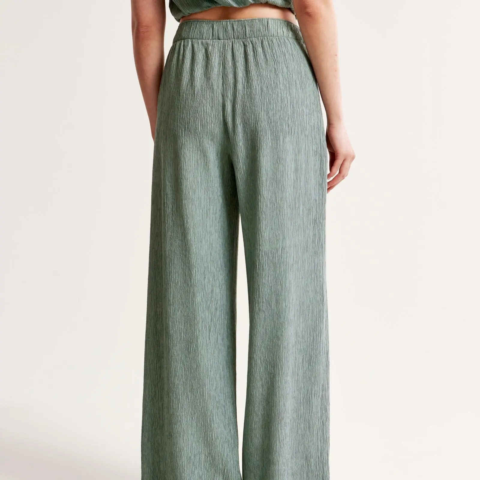 Crinkle Textured Pull-On Pant (5).jpg