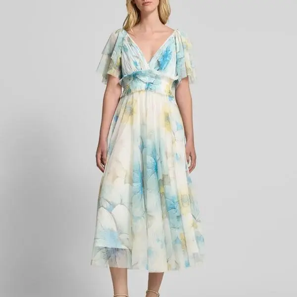 Custom Knee-length dress with V-neck in light blue (4).jpg